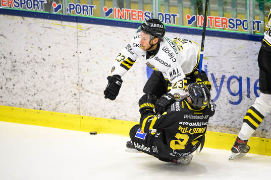 s Fredric Weigel och Västerås Joakim Hillding