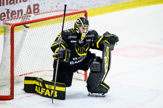 Västerås målvakt Jesper Myrenberg deppar