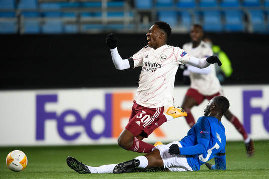 Eddie Nketiah of Arsenal and Sheriff Sinyan of Molde