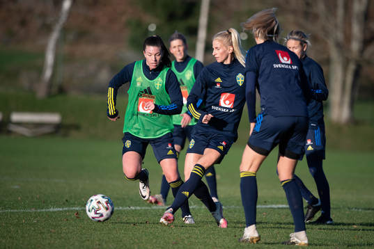 Pauline Hammarlund och Sofia Jakobsson