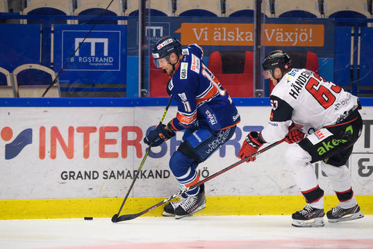 Växjös Ilari Melart och Malmö Redhawks Fredrik Händemark