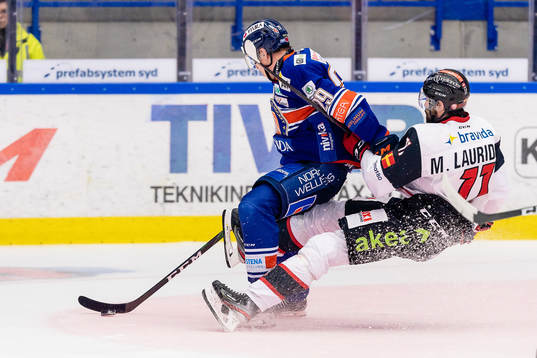 Malmö Redhawks Markus Lauridsen faller