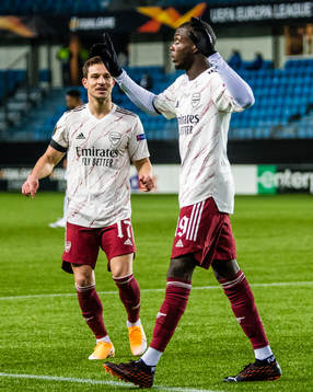 Nicolas Pepe of Arsenal celebrates