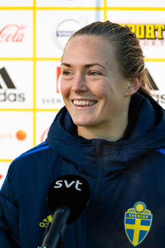 Magdalena Eriksson i mixade zonen