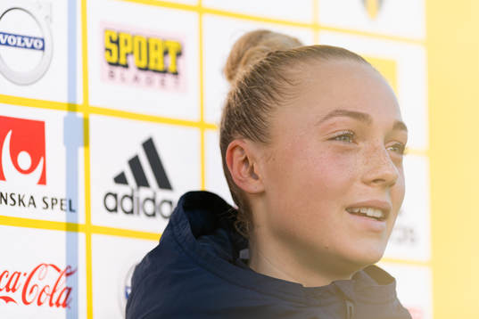 Hanna Bennison i mixade zonen