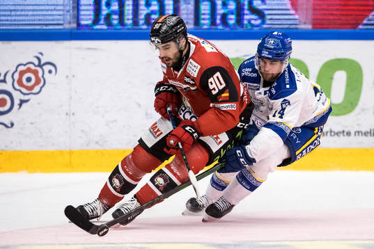 Malmö Redhawks Joe Veleno och Leksands Oskar Lang