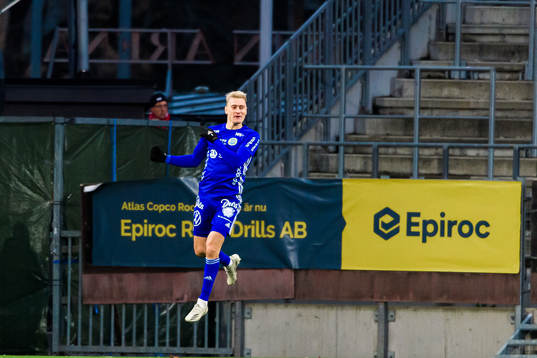 Sundsvalls Jamie Ryan Hopcutt jublar