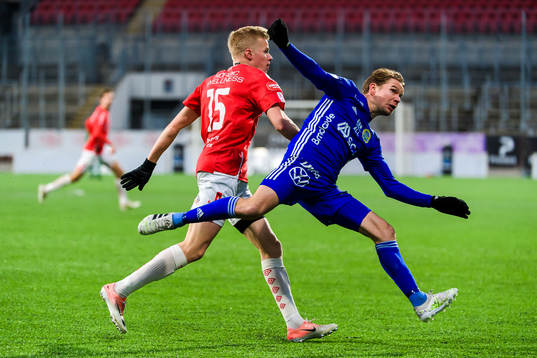 Degerfors Axel Lindahl och Sundsvalls Johan Blomberg