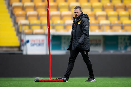 manager Jimmy Thelin