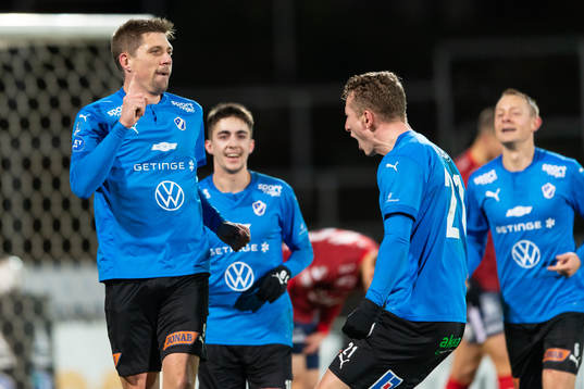 Bläddra bland fler bilder av Fotboll, Superettan, Halmstad - Örgryte