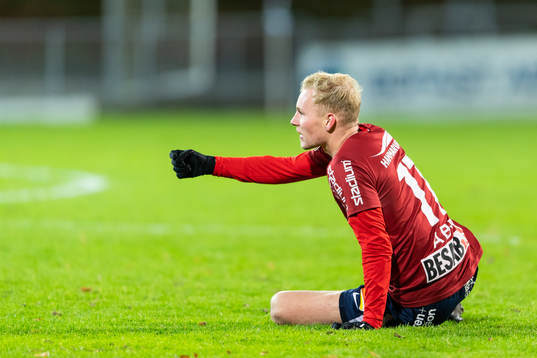 Örgrytes Adam Bergmark Wiberg deppar