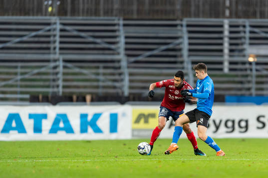 Örgrytes Ailton Jose Almeida och Halmstads Emil Tot