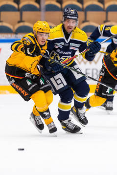 s Axel Holmström