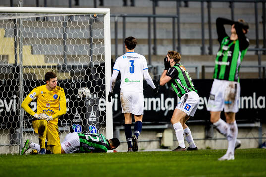 GAIS Richard Yarsuvat missar mål, August Wängberg och