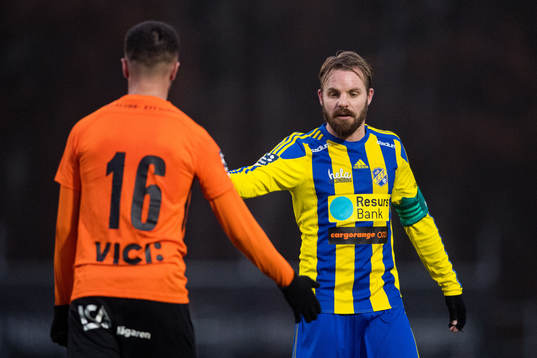 Torns Alan Asaad och Eskilsminnes Mathias Unkuri
