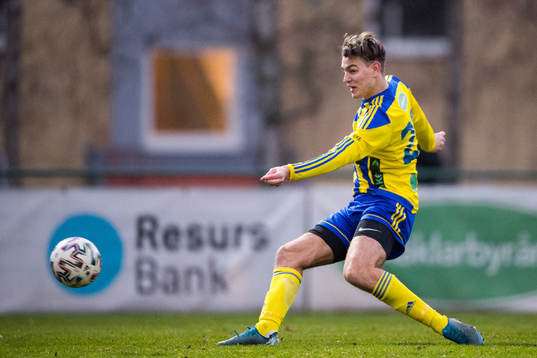 Eskilsminnes Noah Christoffersson missar öppet mål