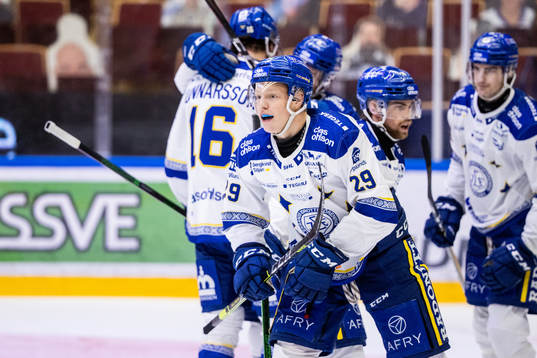 Leksands Emil Heineman jublar