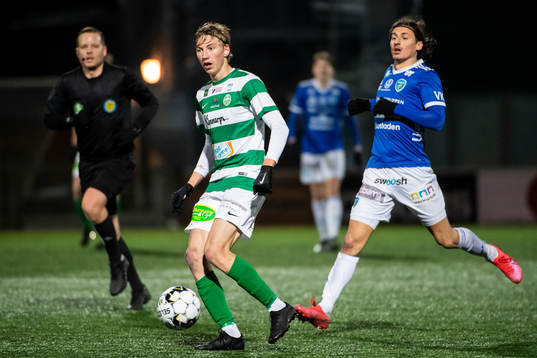 Västerås Albin Sporrong och Umeås Enis Ahmetovic