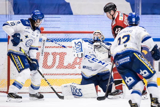 Leksands Johan Fransson och Malmö Redhawks Lars Bryggman
