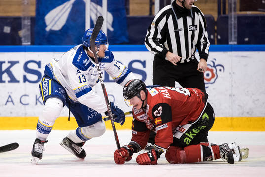 Leksands Jon Knuts och Malmö Redhawks Fredrik Händemark