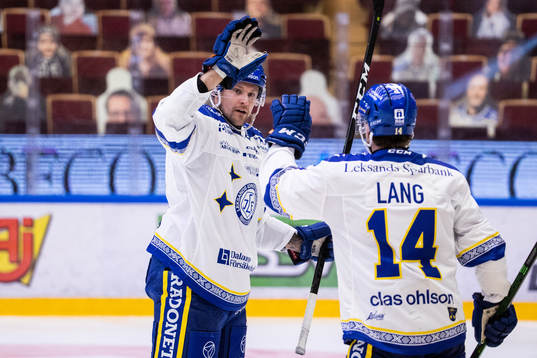 Leksands Jonas Ahnelöv jublar