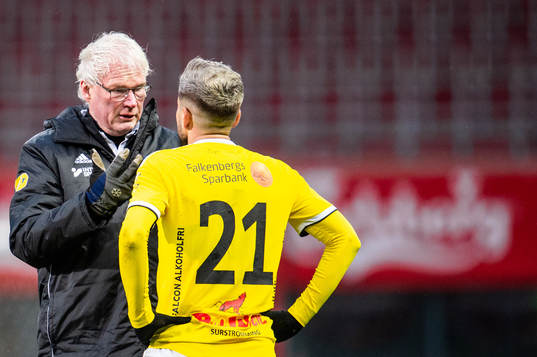 Falkenbergs läkare ger Mahmut Özen vård