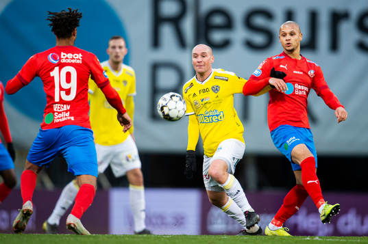 Falkenbergs Christoffer Carlsson och Helsingborgs Joseph