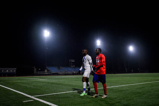 Haninges Sal Jobarteh och Karlslunds Rickson Mansiamina