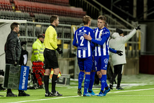 IFK Göteborgs Emil Holm byts ut