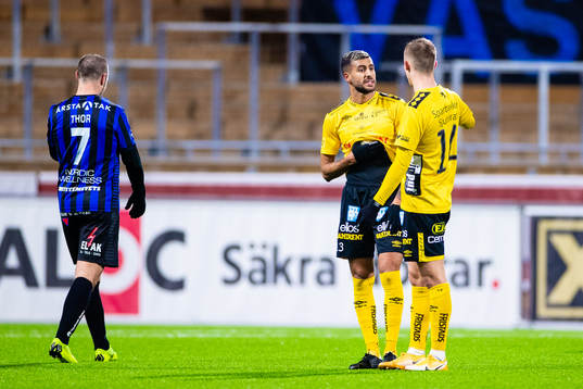 Elfsborgs Rami Kaib och Jacob Ondrejka deppar