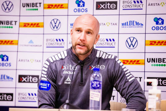Sirius tränare Henrik Rydström  på presskonferensen