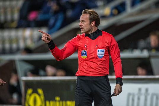 domare Kristoffer Karlsson