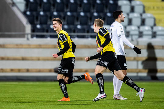 Bläddra bland fler bilder av Fotboll, Allsvenskan, Häcken - Örebro