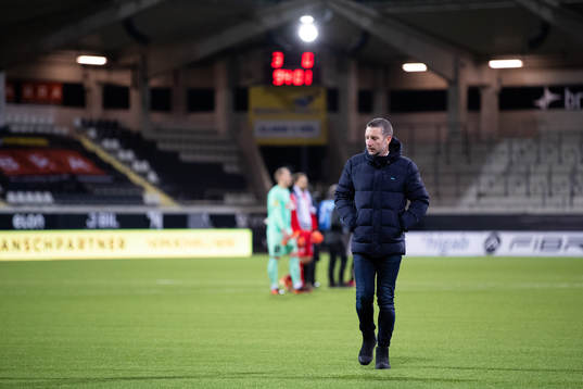 Örebros tränare Axel Kjäll deppar