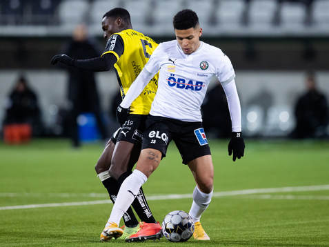 Häckens Godswill Ekpolo och Örebros Romain Gall