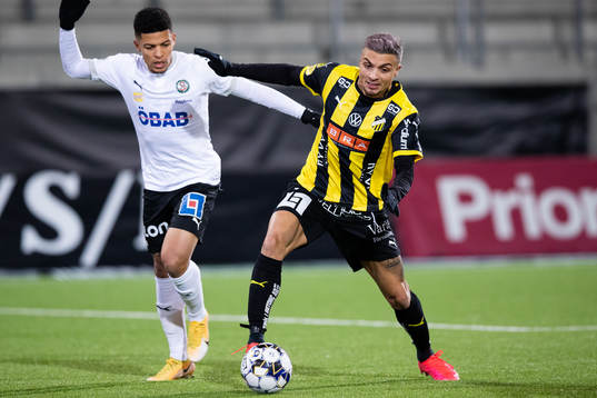 Örebros Romain Gall och Häckens Ahmed Yasin
