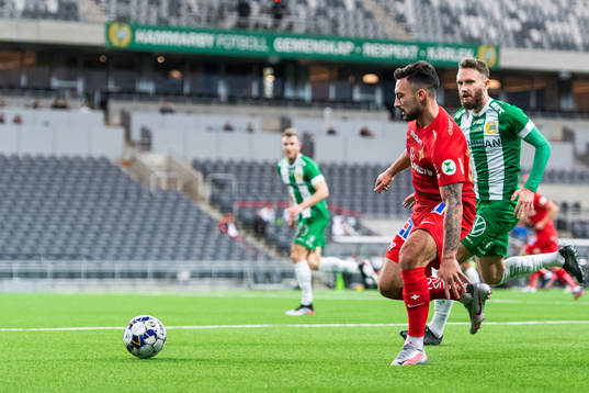 IFK Norrköpings Sead Haksabanovic och Hammarbys Simon