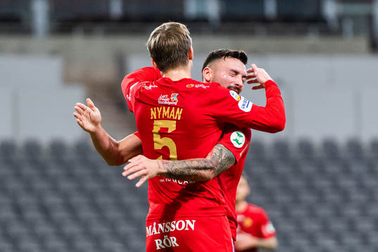 IFK Norrköpings Christoffer Nyman jublar med Sead