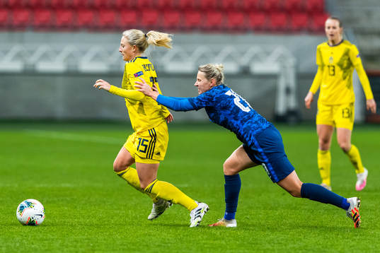 Rebecka Blomqvist of Sweden and Martina Šurnovská of