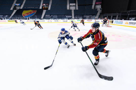 Leksands Emil Heineman och Djurgårdens Tobias Björnfot