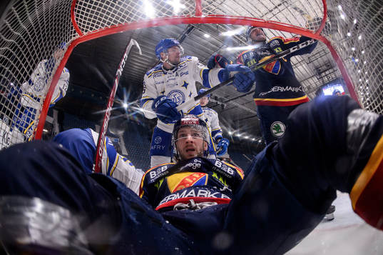 Bläddra bland fler bilder av Ishockey, SHL, Djurgården - Leksand