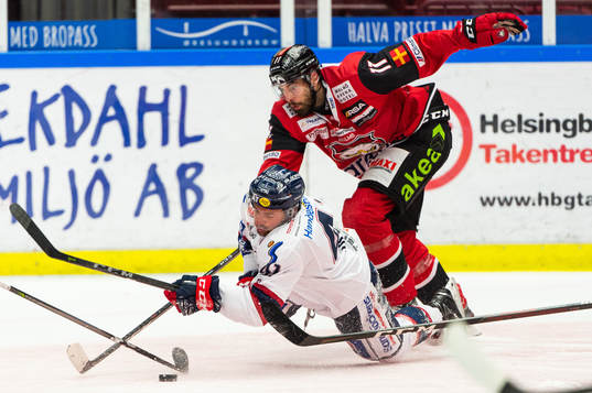 Linköpings Broc Little och Malmö Redhawks Markus Lauridsen