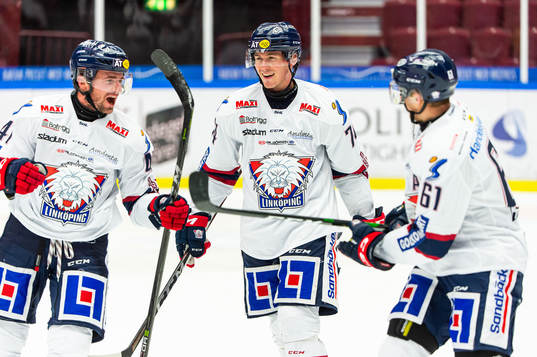 Linköpings Broc Little jublar med Petteri Nikkilä och
