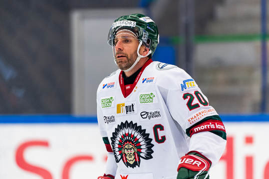 ≤fr<Joel Lundqvist deppar