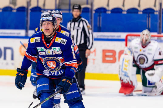 Växjös Richard Gynge jublar