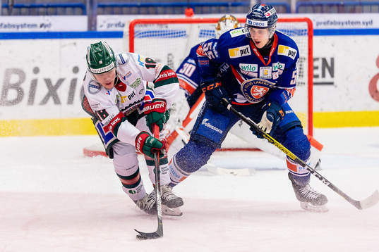 Frölundas Lucas Raymond och Växjös Miika Koivisto