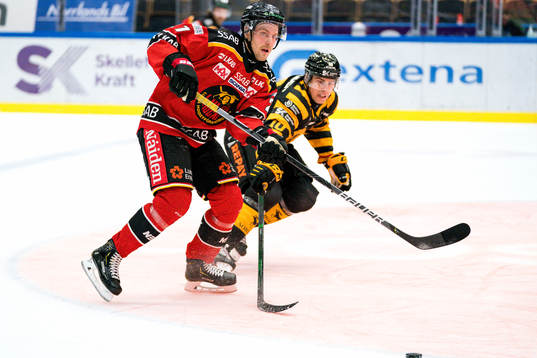 Luleås Juhani Tyrväinen och Skellefteås Joakim Lindström