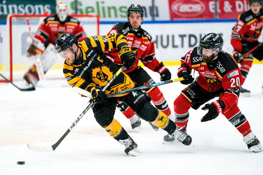 Skellefteås Oscar Möller och Luleås Jack Connolly