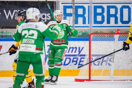 Rögles Daniel Zaar jublar