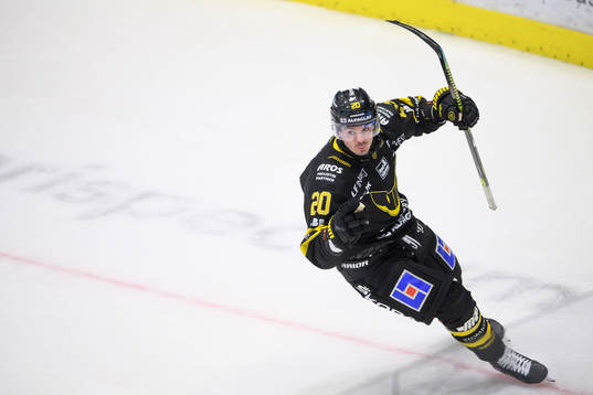 Västerås Henrik Hetta jublar